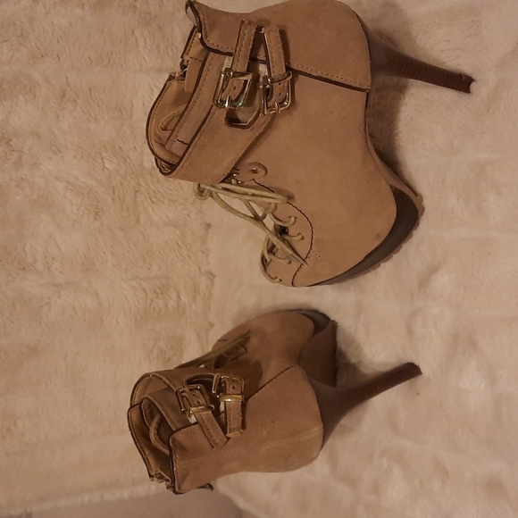 Leather booties - Picture 3 of 4